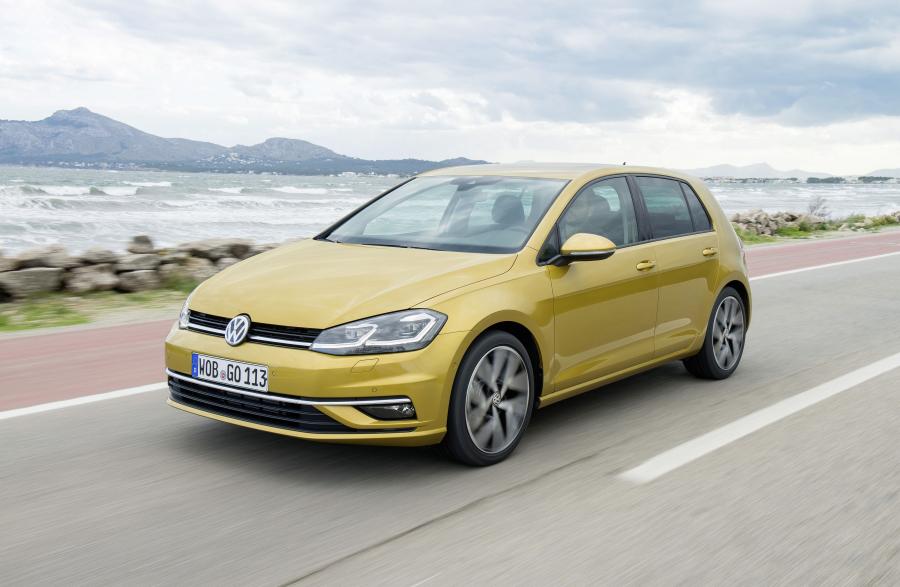  Volkswagen Golf TDI 5-Door 2017 года  (WW) (фото 9 из 41)